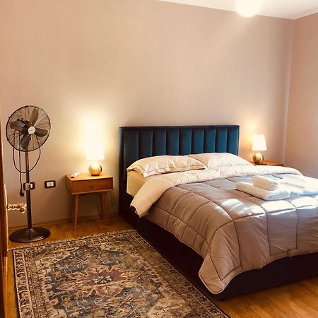 Qemal Stafa Apartment Тирана Екстериор снимка