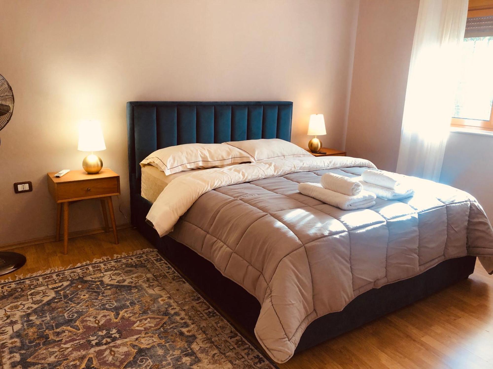 Qemal Stafa Apartment Тирана Екстериор снимка